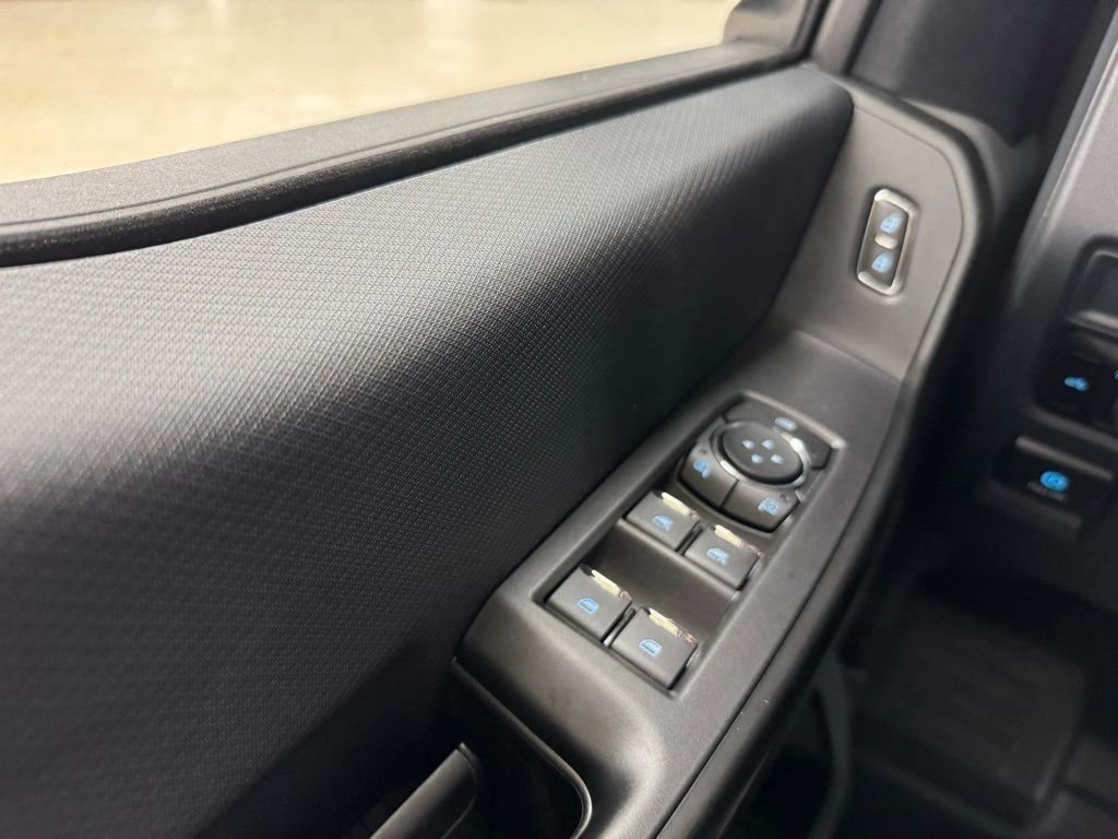 2025 Ford F-150 XL - Photo 25