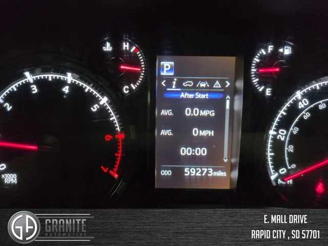 Used 2022 White Toyota SR5 image 17