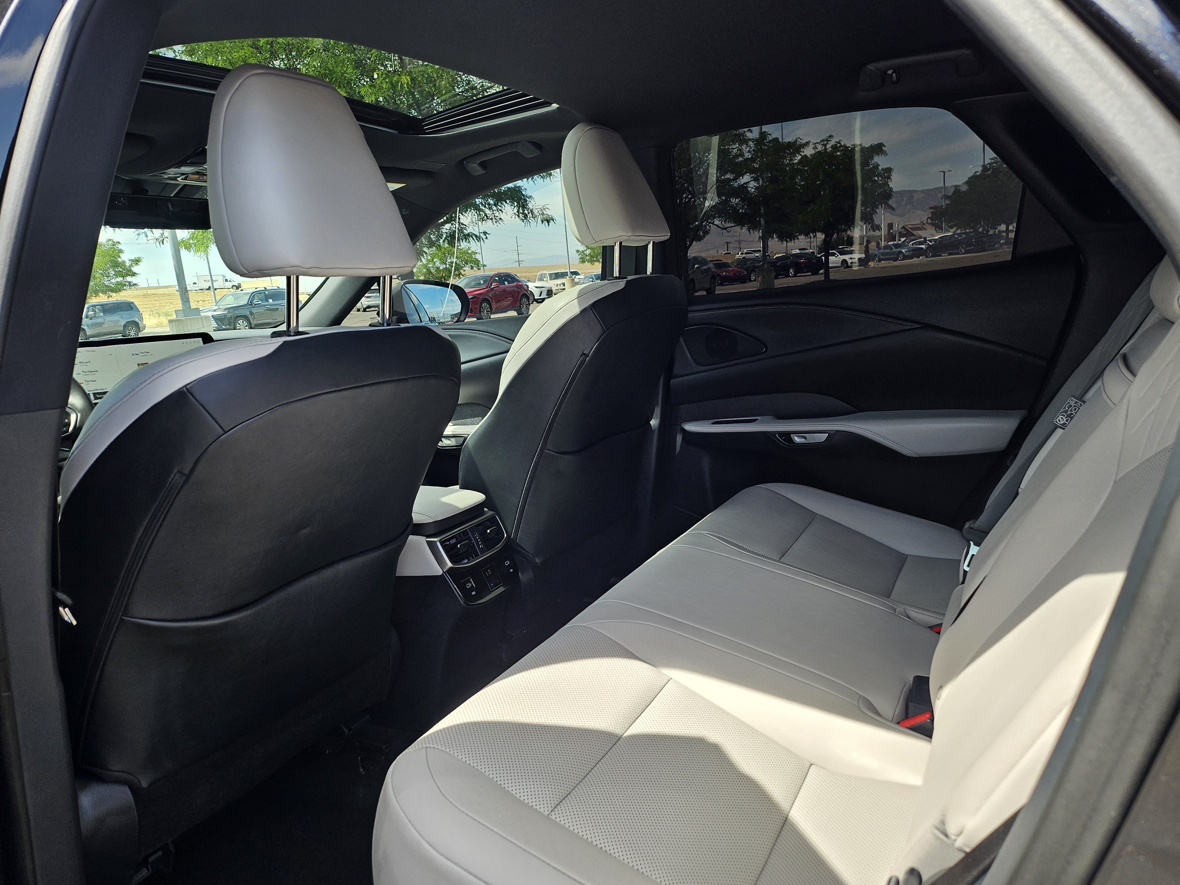 Used 2026 Black Lexus 350h F SPORT Design image 16