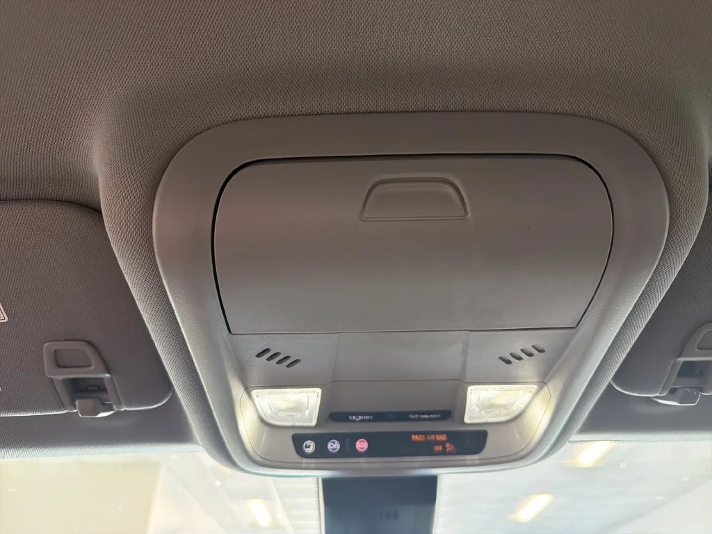 Used 2023 Silver GMC SLE image 21