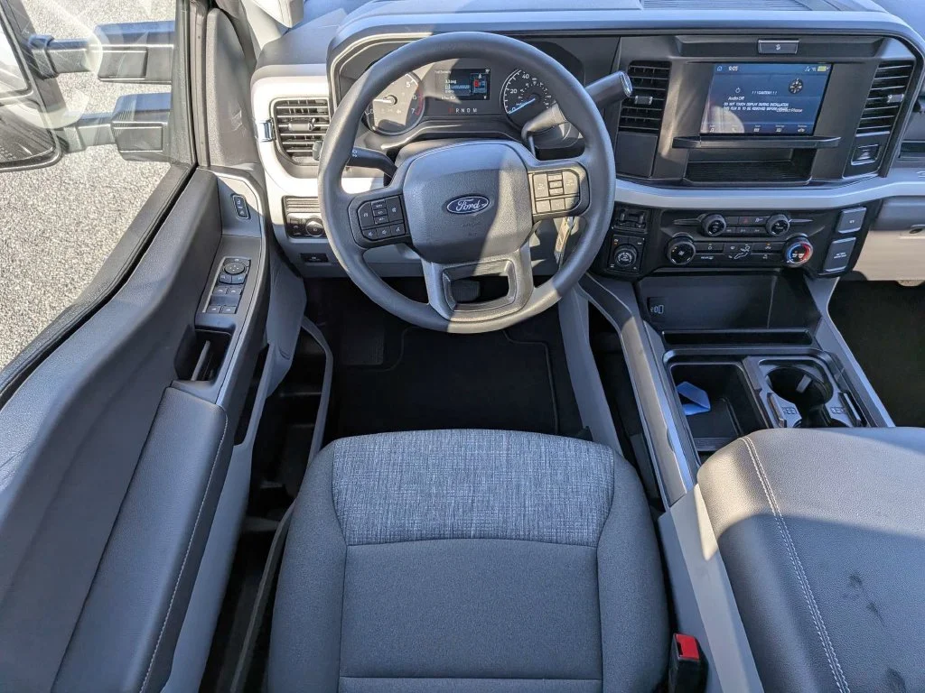 New 2027 Carbonized Gray Metallic Ford F-250® XLT image 12