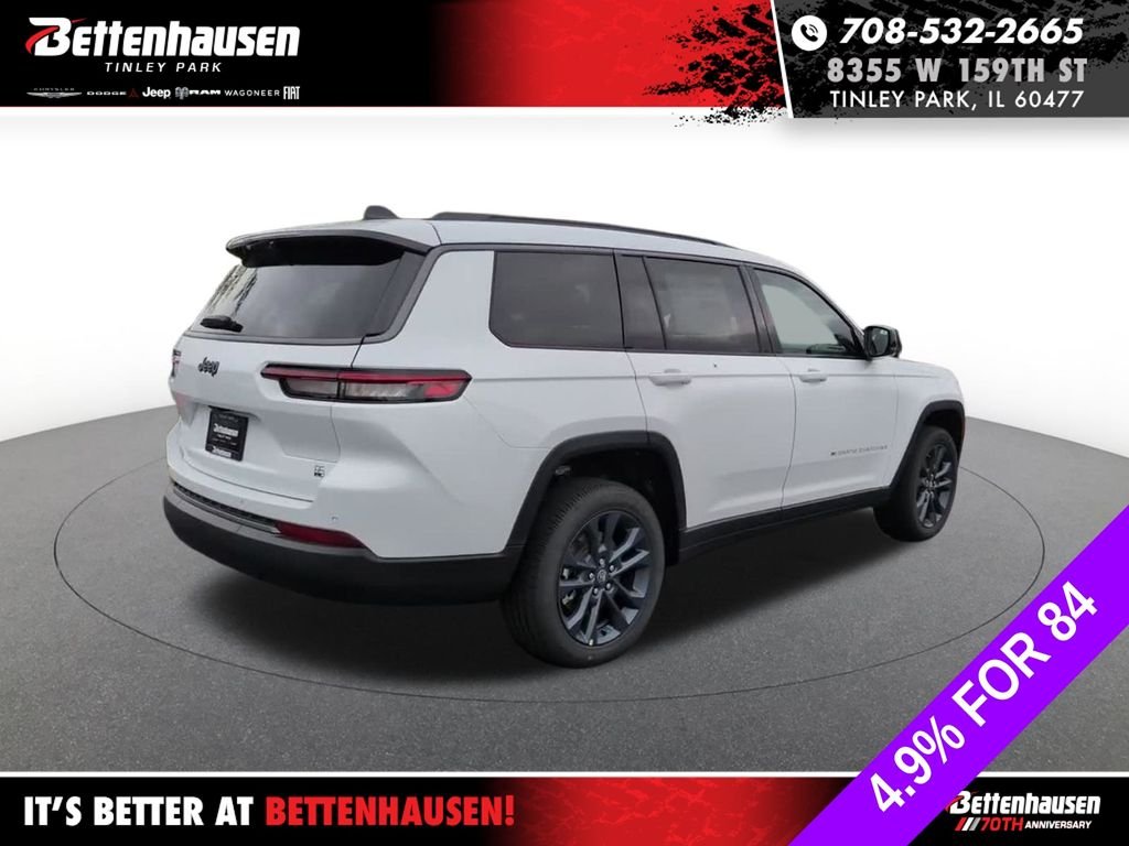 New 2026 Bright White Clear-Coat Exterior Paint Jeep Limited image 5