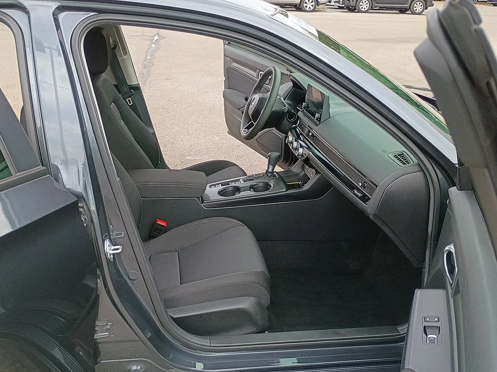 Certified Used 2026 Meteorite Gray Metallic Honda LX image 16