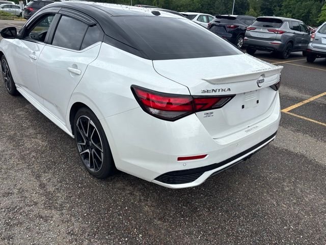 Used 2024 White Nissan SR image 7
