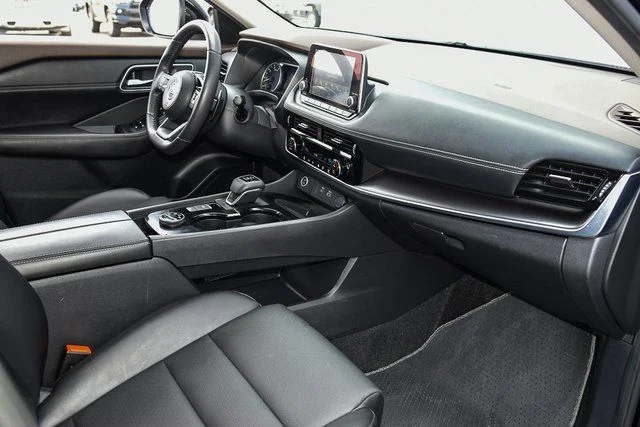 2023 Nissan Rogue SL - Photo 25