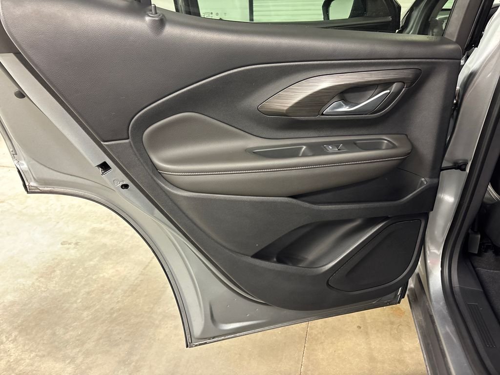 Used 2023 Silver GMC SLE image 30