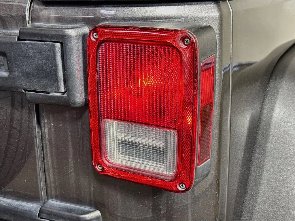 Used 2017 Gray Jeep Unlimited Rubicon image 29
