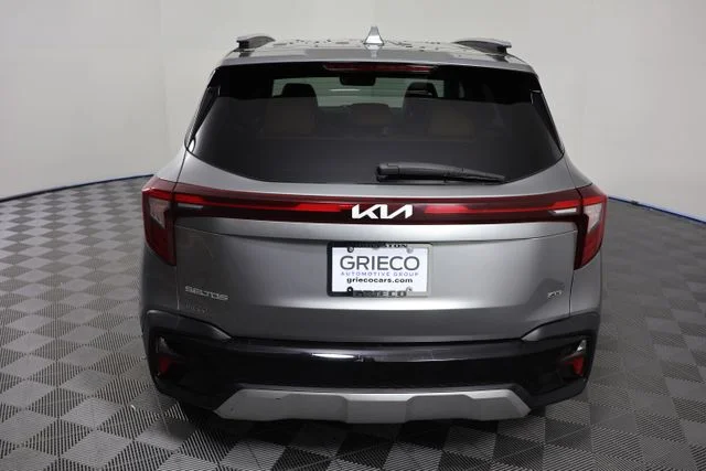 Used 2024 Gray Kia EX image 7