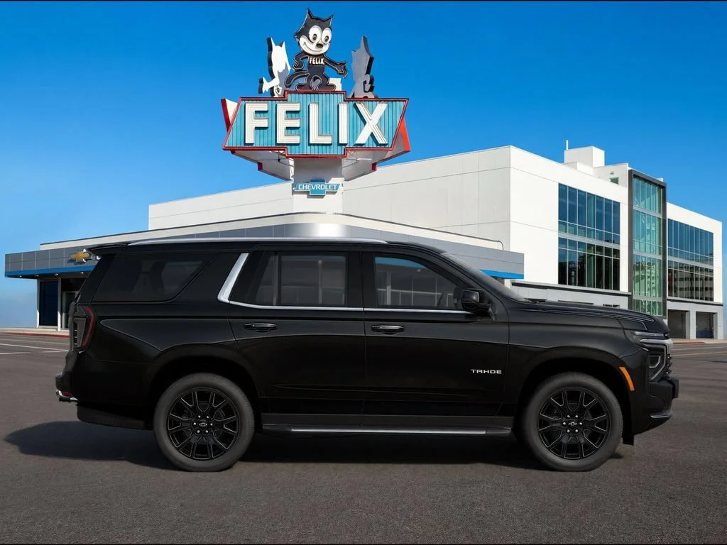 2026 Chevrolet Tahoe LT - Photo 2