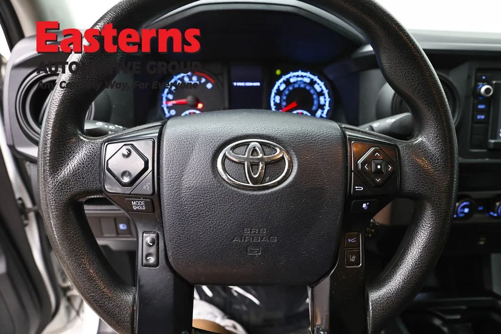 Used 2019 White Toyota SR image 10