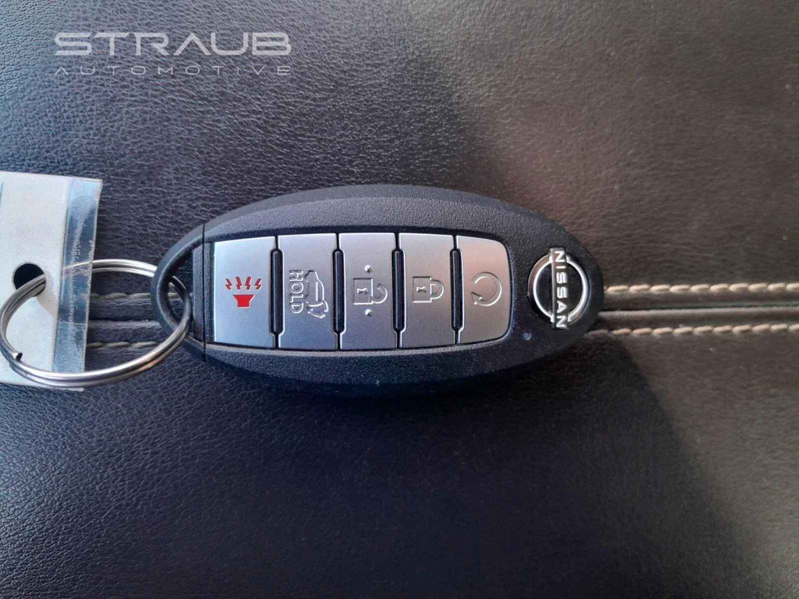 Used 2022 Scarlet Ember Tintcoat Nissan Platinum image 10