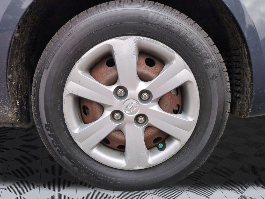 2009 Hyundai Accent GLS - Photo 28