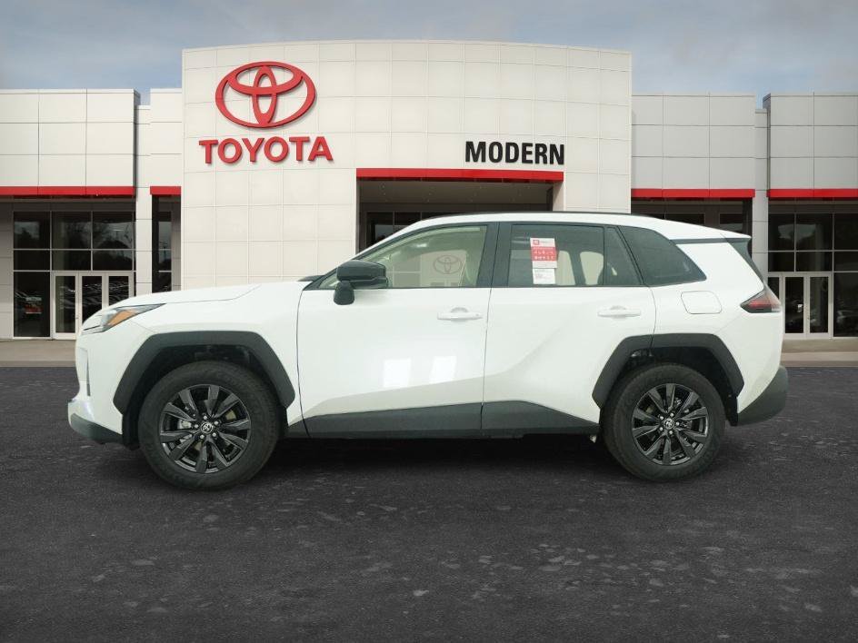 New 2026 Wind Chill Pearl Toyota XLE Premium image 16
