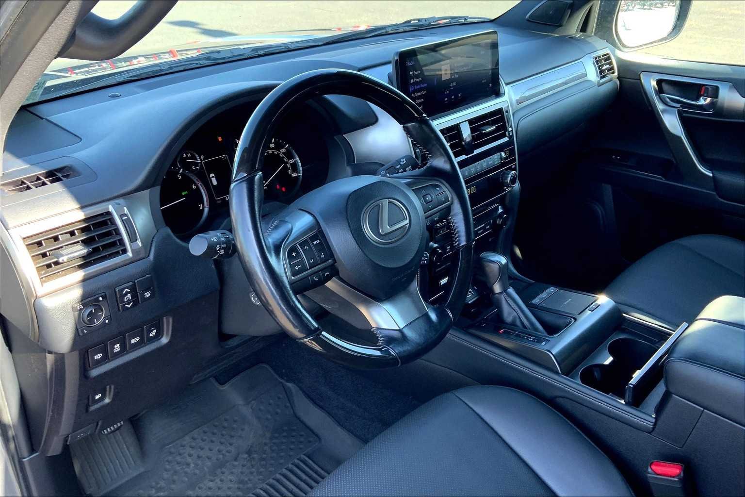 Used 2022 Nebula Gray Pearl Lexus Premium image 16