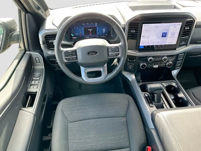 Used 2025 Blue Ford XLT image 20