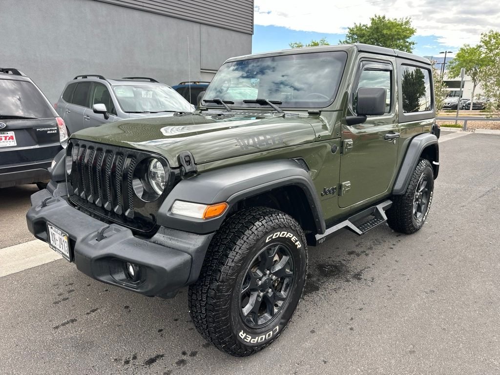 Used 2020 Green Jeep Sport image 1