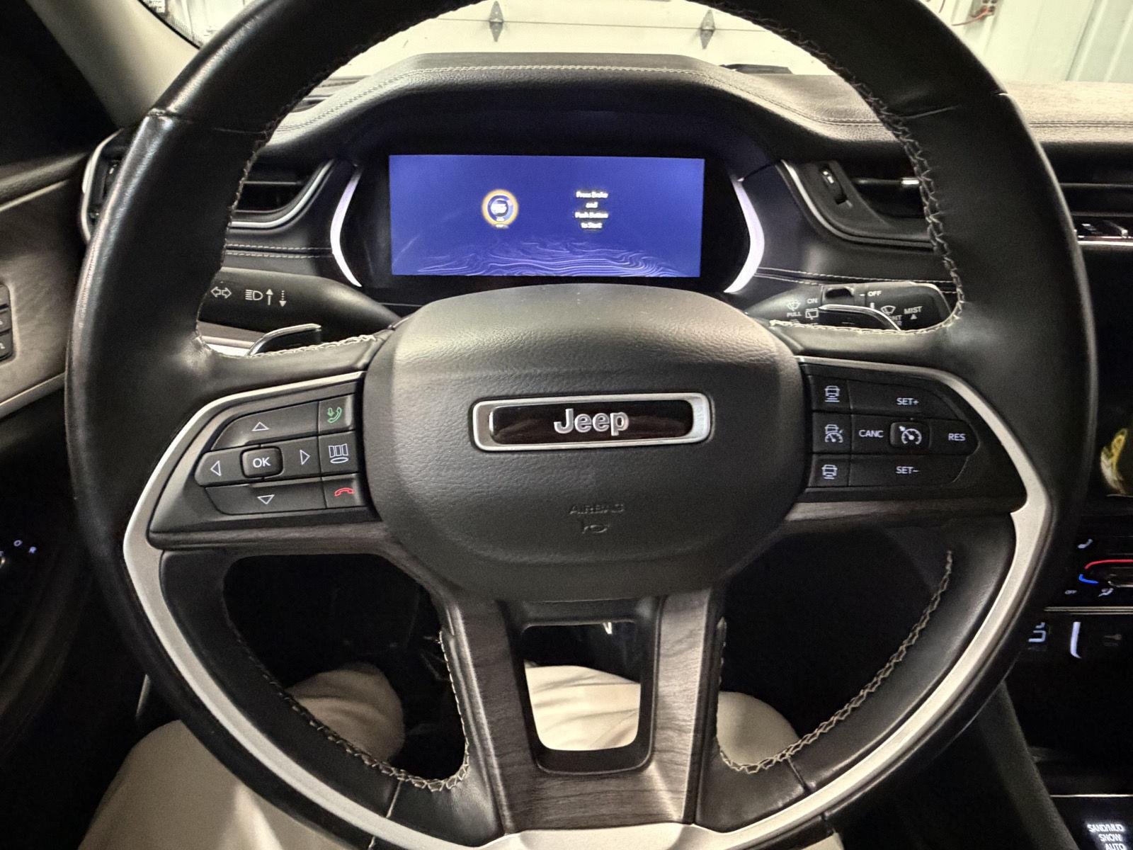 Used 2021 Velvet Red Pearlcoat Jeep Limited image 19