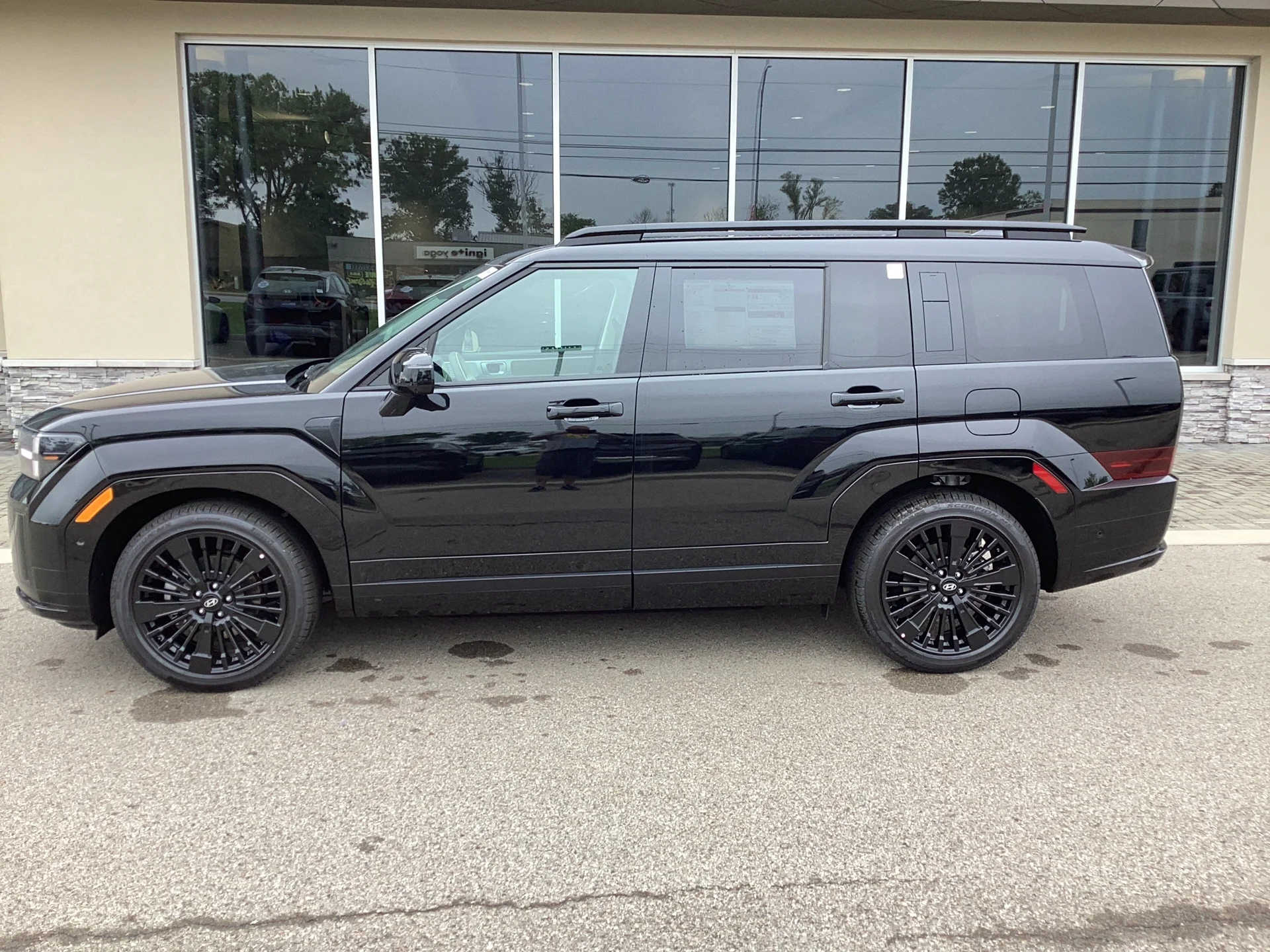 New 2026 Phantom Black Hyundai Calligraphy image 2