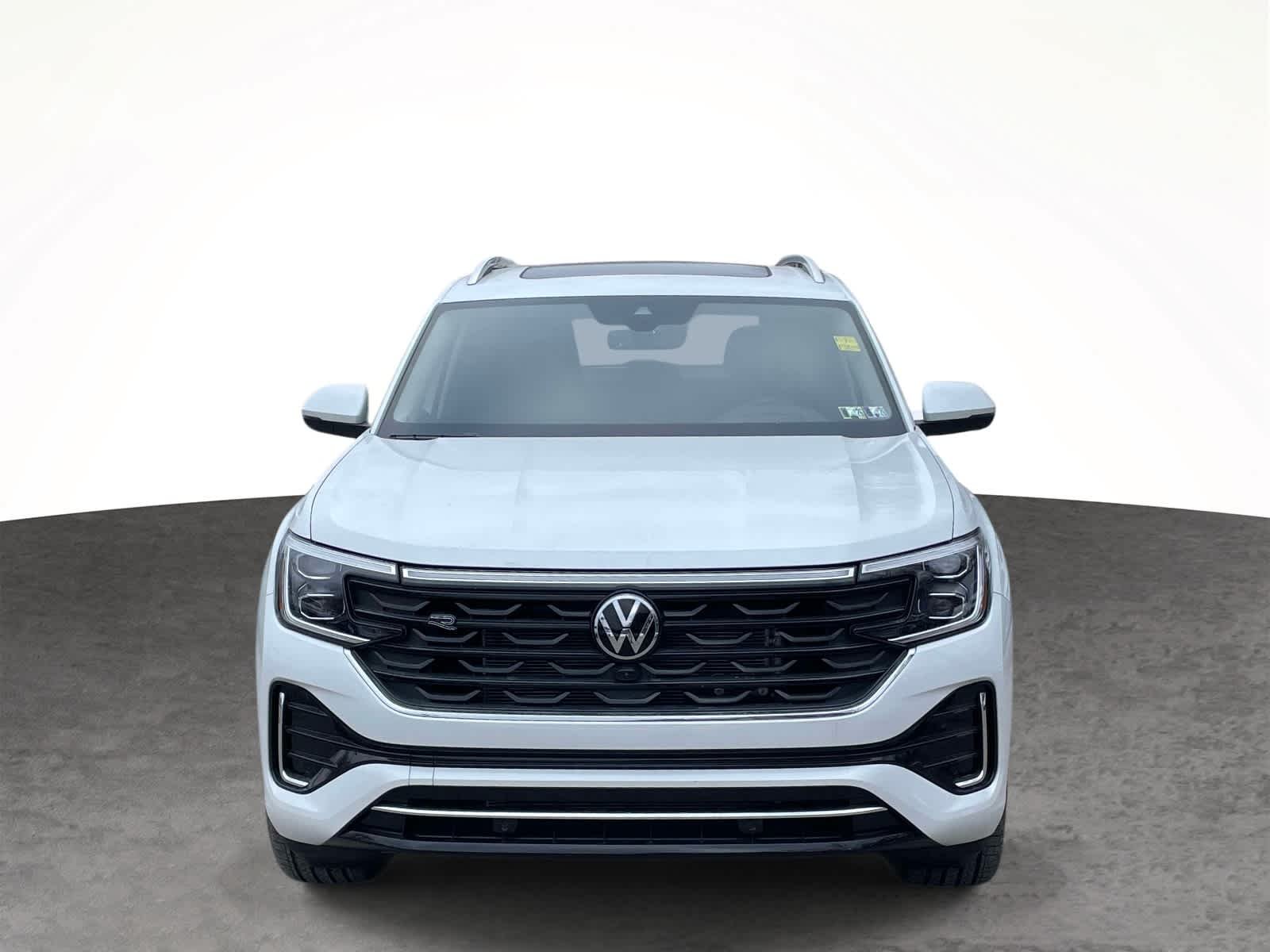 New 2026 Opal White Pearl Volkswagen 2.0T SEL Premium R-Line image 8