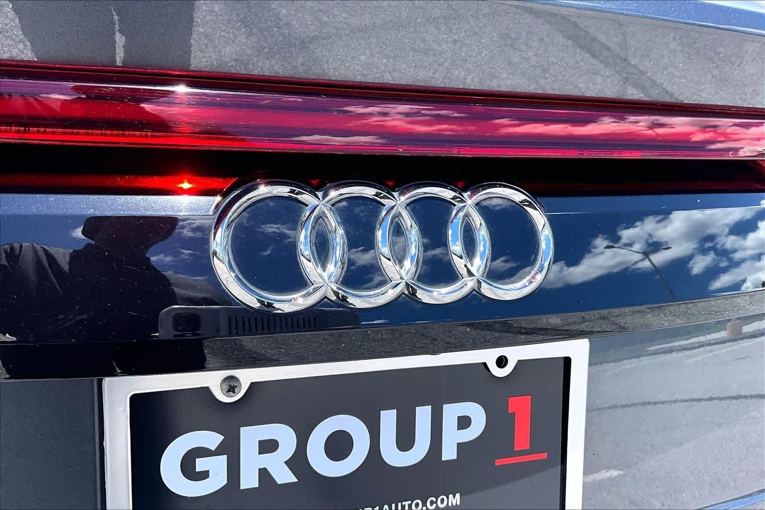 Used 2019  Audi Prestige image 9