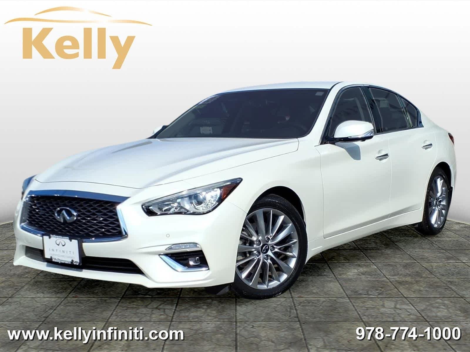 2023 INFINITI Q50 LUXE