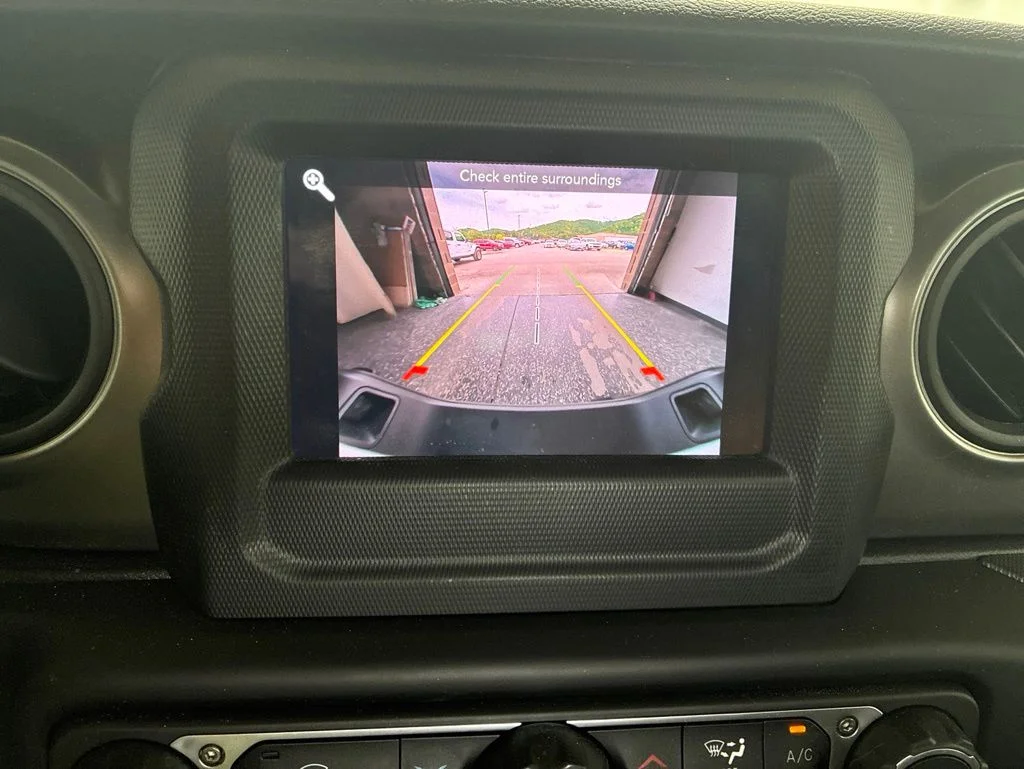 Used 2023 White Jeep Sport image 18