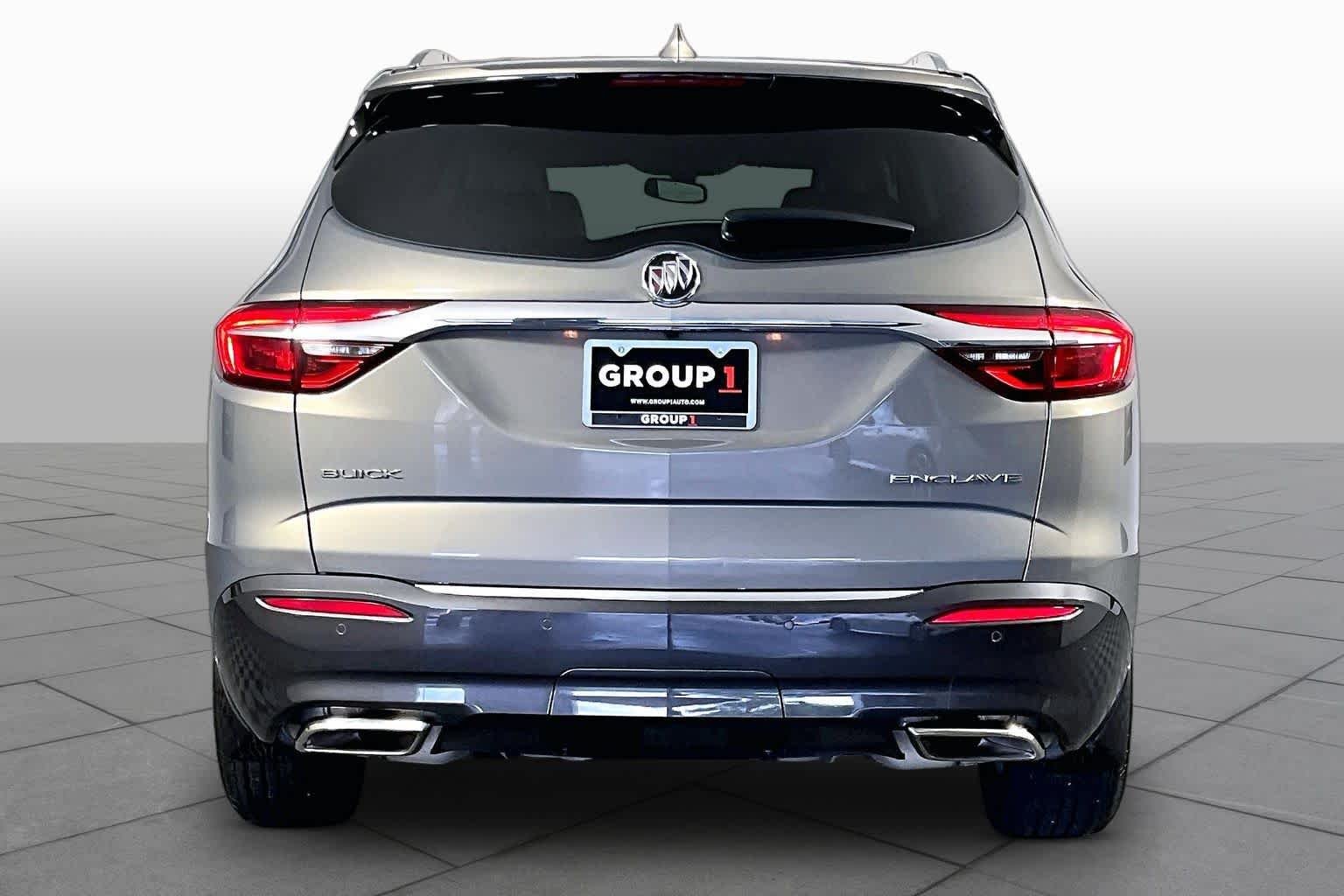 Used 2018 Includes Spectra Gray lower exterior accent color. Buick Essence image 5