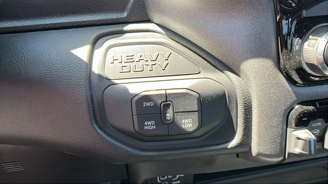 2026 RAM 3500 Chassis Tradesman - Photo 22
