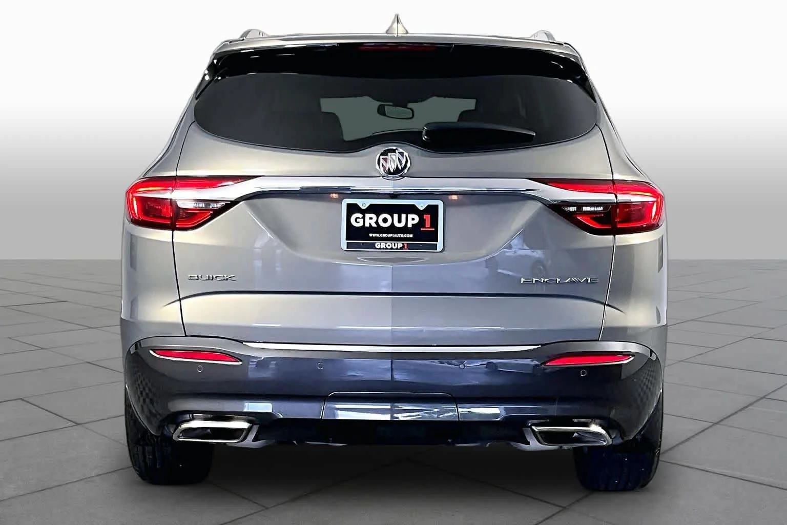 Used 2018 Pepperdust Metallic Buick Essence image 5
