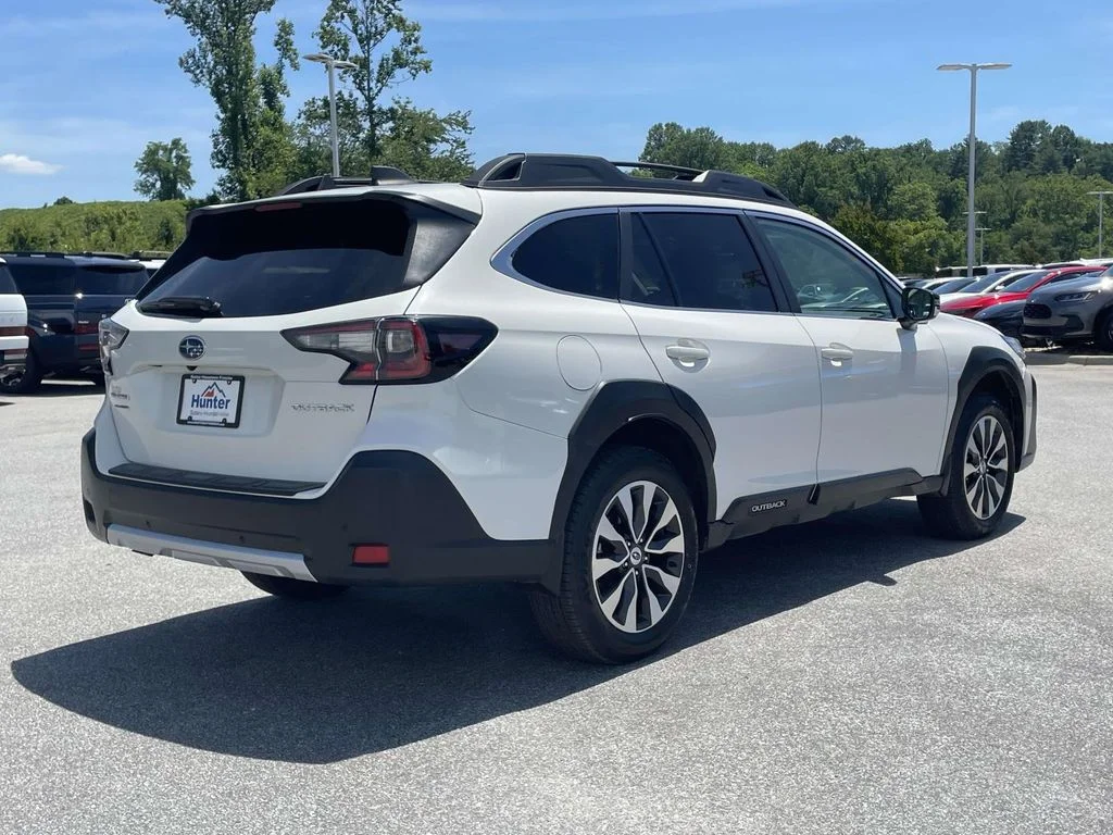 Certified Used 2025 Crystal White Pearl Subaru Limited image 29