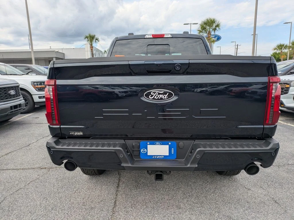 New 2026 Antimatter Blue Metallic Ford XLT image 5