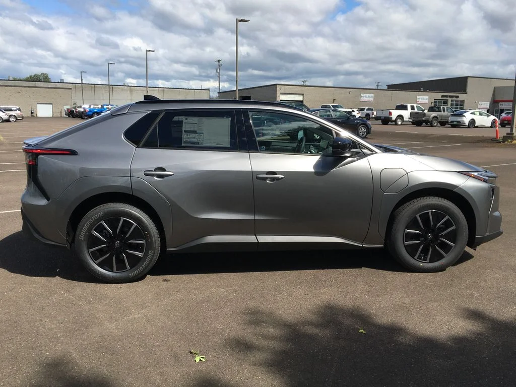 New 2026  Toyota XLE Plus image 8
