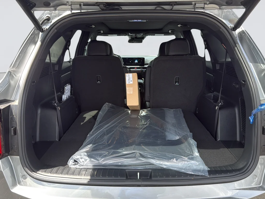 New 2026 Steel Gray Kia X-Line SX Prestige image 11