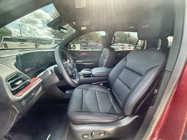 2026 Chevrolet Traverse Z71 - Photo 18