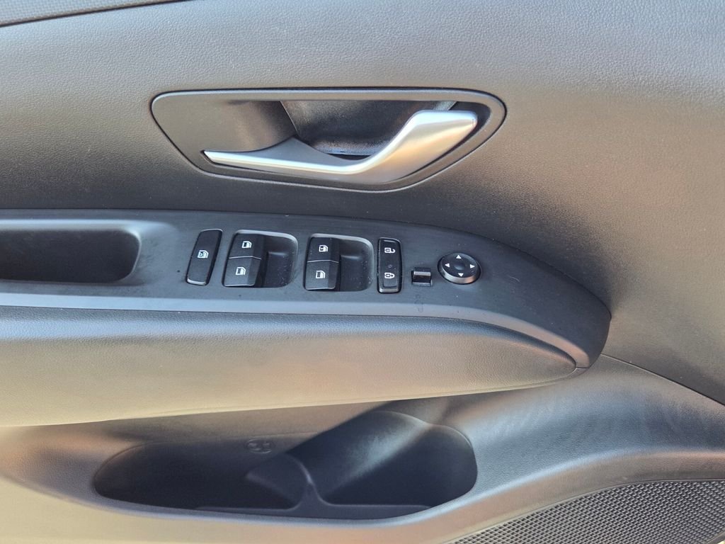 Used 2023 Gray Hyundai SE image 30