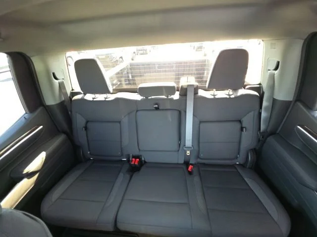New 2026 Summit White GMC Elevation image 23