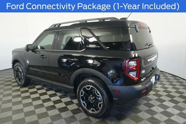 New 2026 Shadow Black Ford Outer Banks® image 5