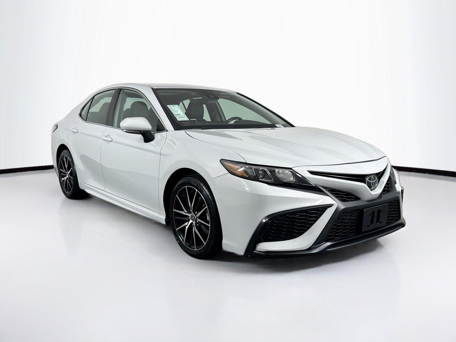 Certified Used 2023 Ice Edge Toyota SE image 8