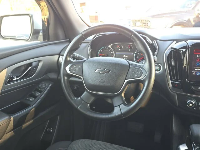 Used 2022 Silver Chevrolet LT image 44