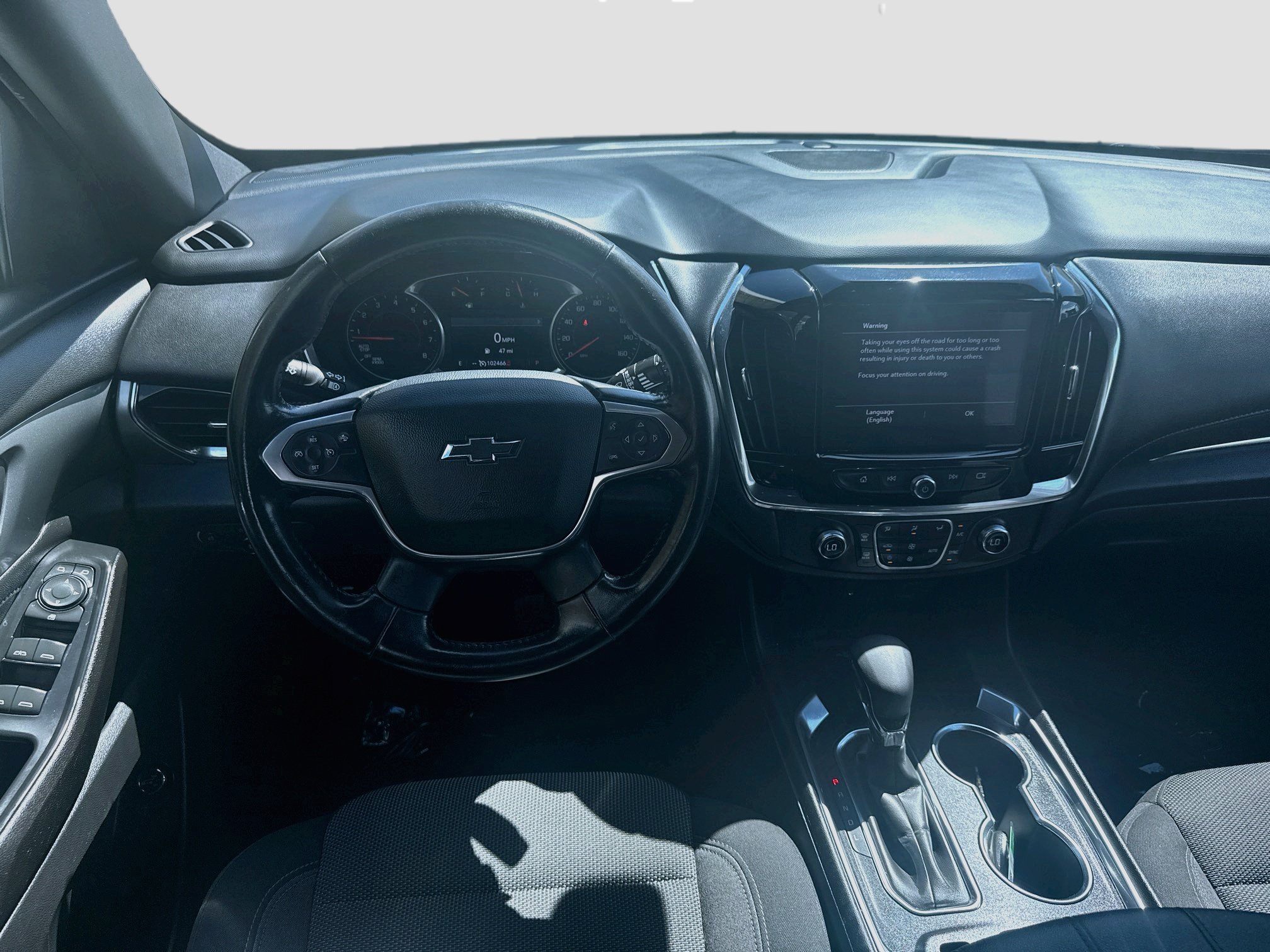 Used 2022 Summit White Chevrolet LT Cloth image 18