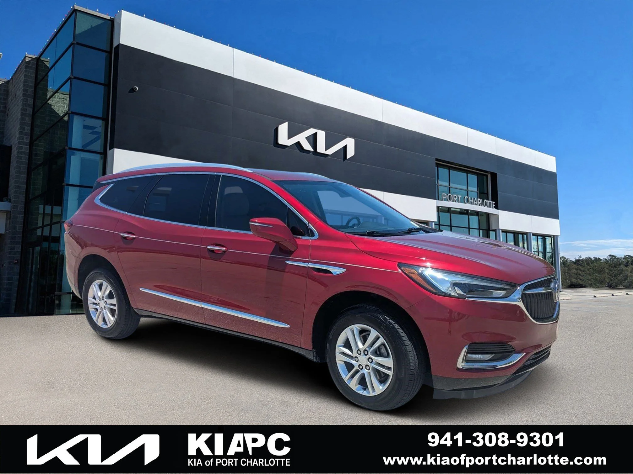 2020 Buick Enclave Essence's photo