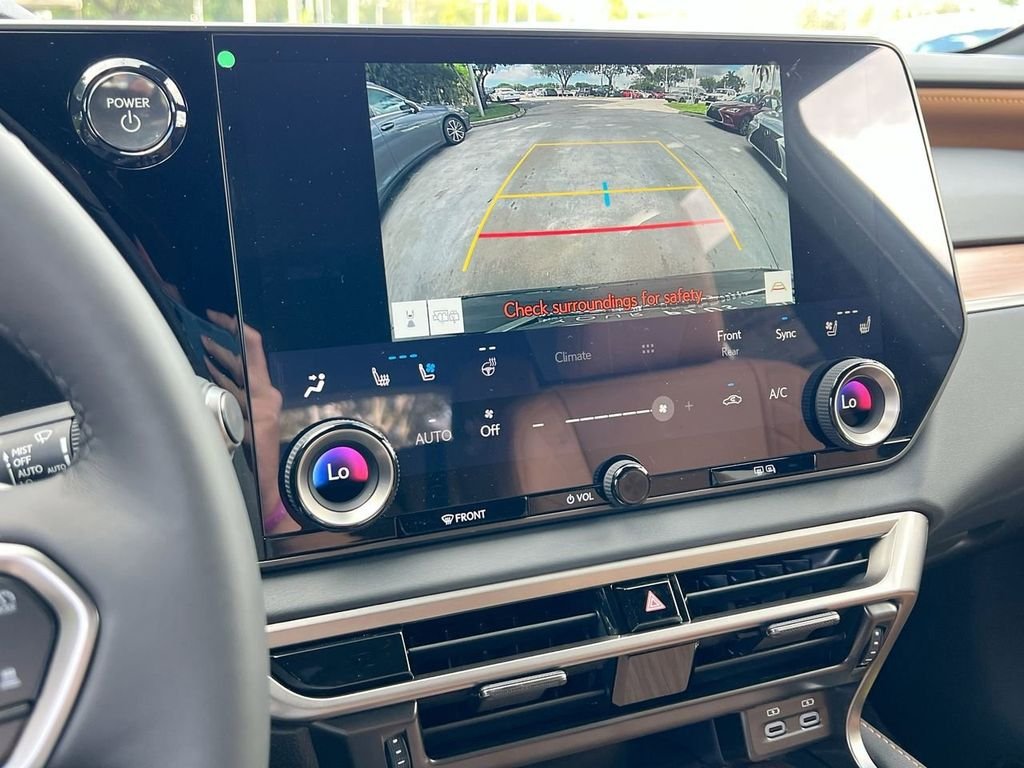 2026 Lexus RX 350h Premium - Photo 16