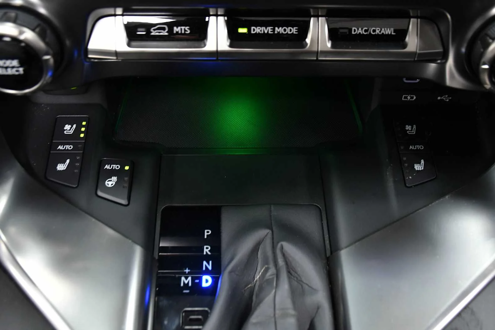 Used 2025 Caviar Lexus Luxury image 23