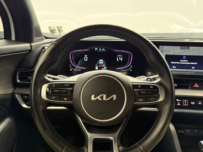 Used 2023 White Kia X-Line Sport Utility 4D image 33