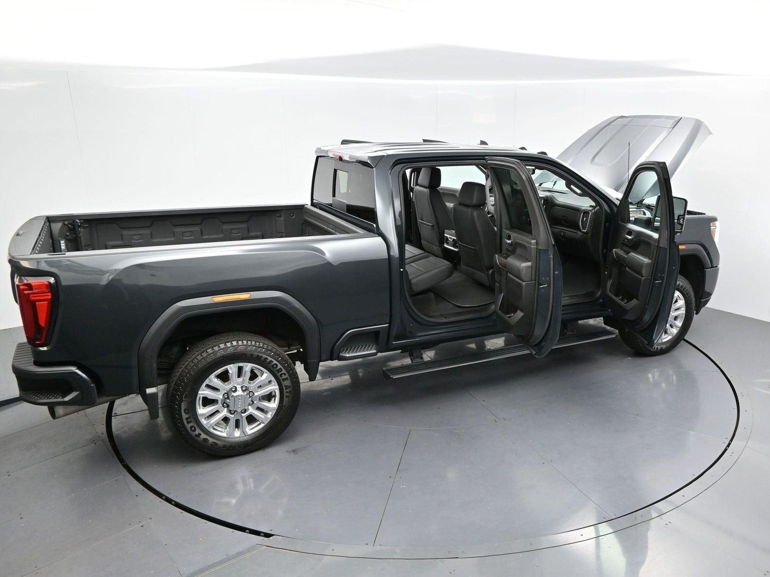 Used 2022 Hunter Metallic GMC Denali image 43