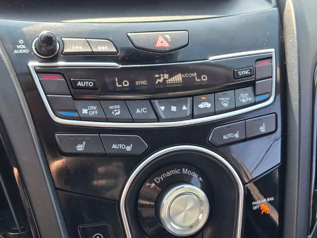 Used 2024 White Acura Technology Package image 29