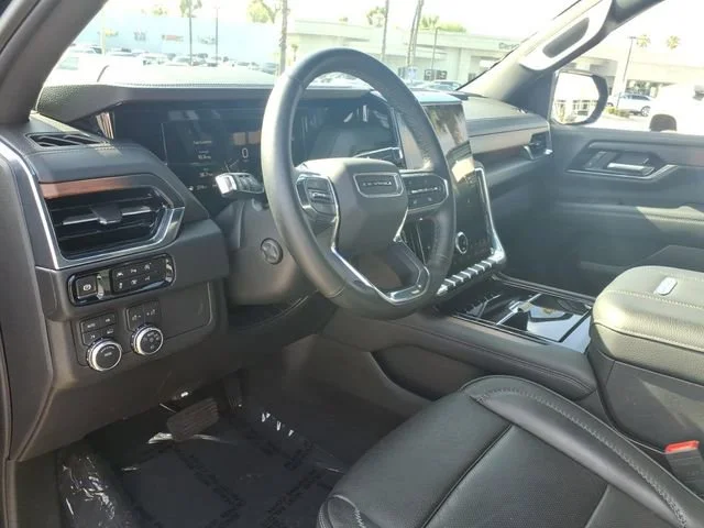 Used 2025 Onyx Black GMC Denali image 13