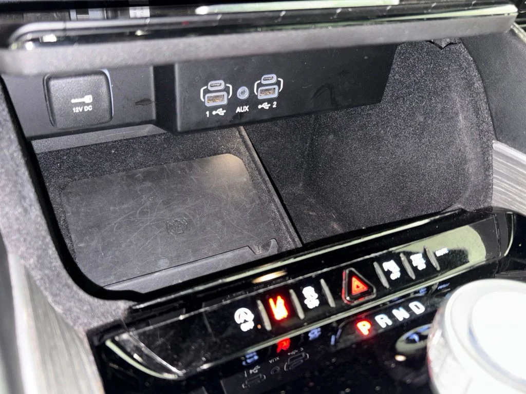 Used 2024 White Jeep Series II image 52
