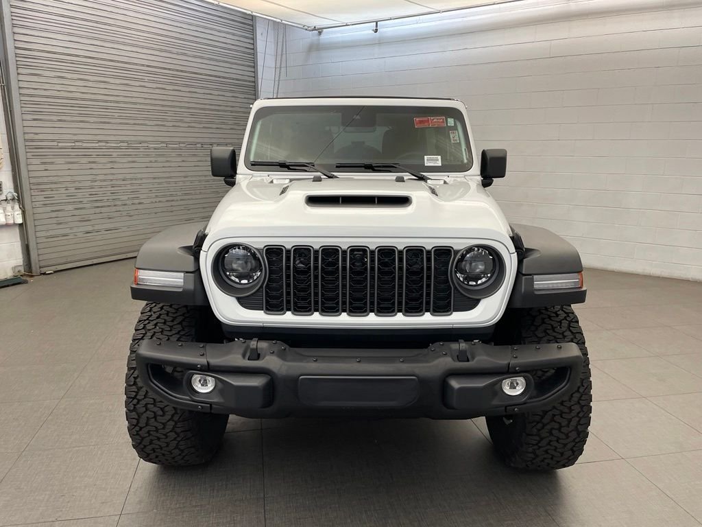 New 2026 Bright White Clear-Coat Exterior Paint Jeep Moab 392 image 6