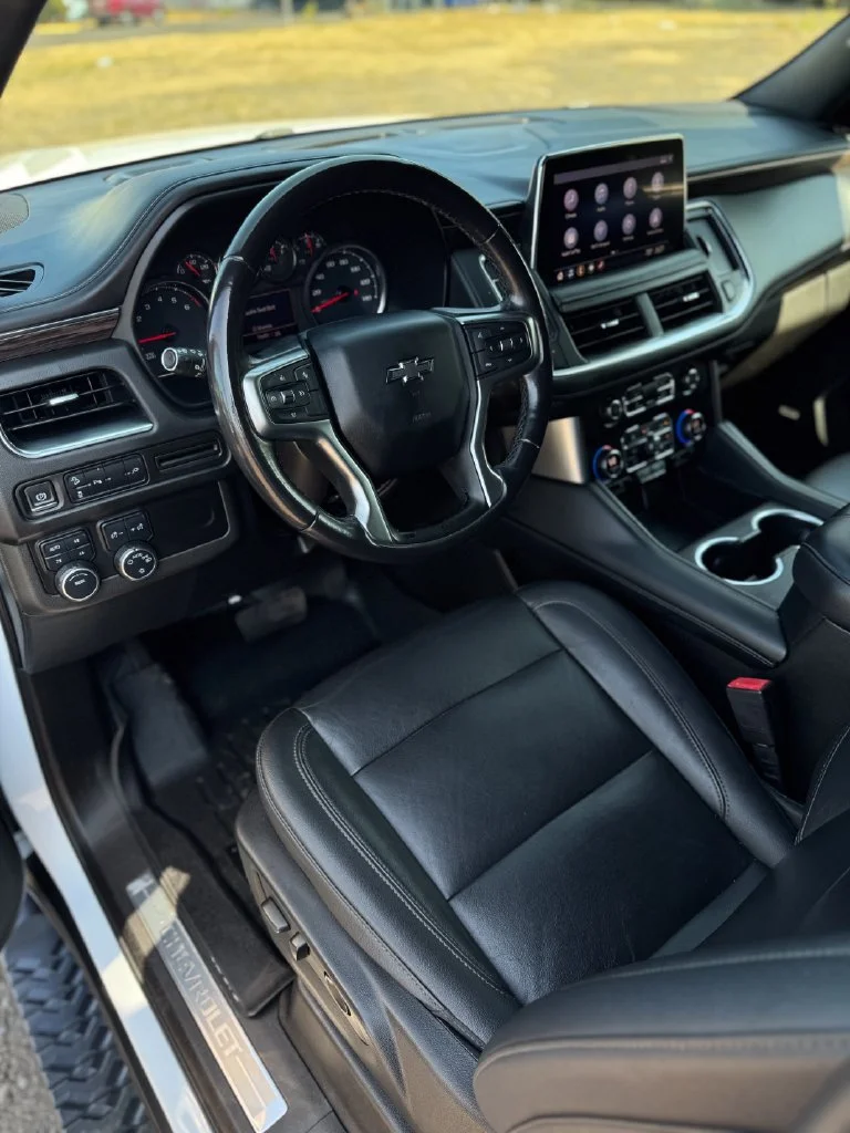 Used 2021 Summit White Chevrolet Z71 image 31